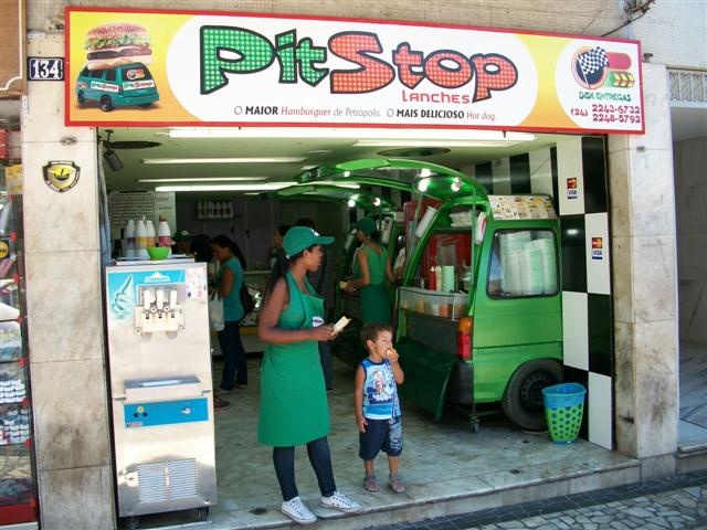 LANCHES EM PETRÓPOLIS - PIT STOP - RJ