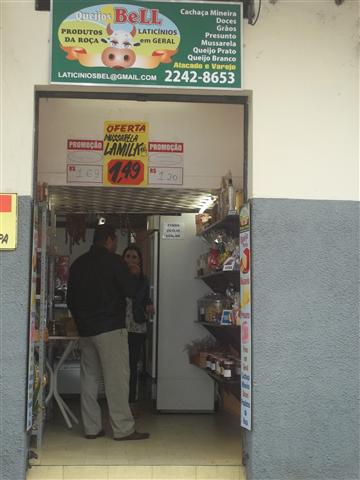 PRODUTOS DA ROCA E LATICINIOS EM GERAL NO BINGEN EM PETROPOLIS - QUEIJO BELL - RJ