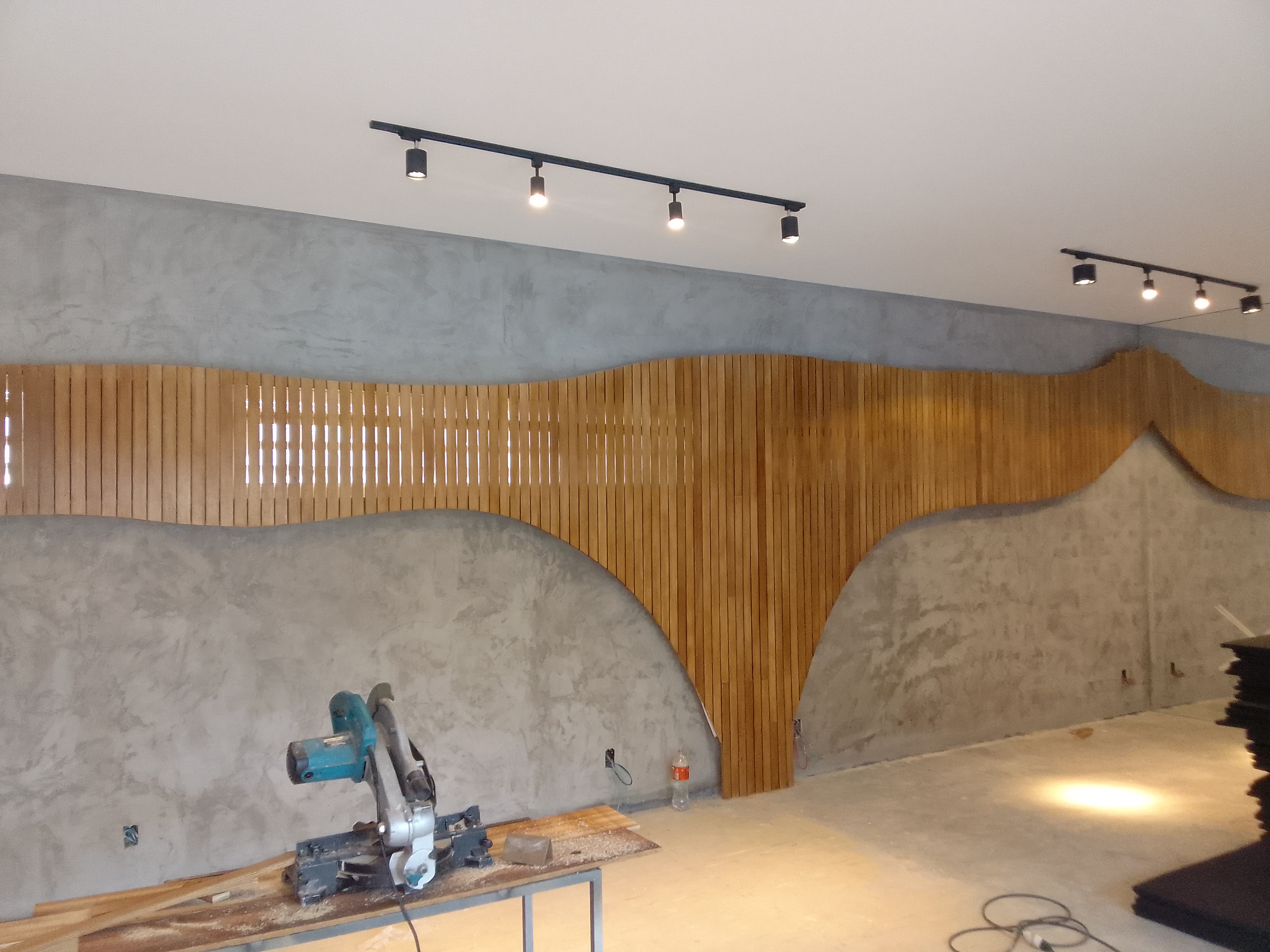 REBAIXAMENTO GESSO DRYWALL ITAIPAVA PETRÓPOLIS - RJ