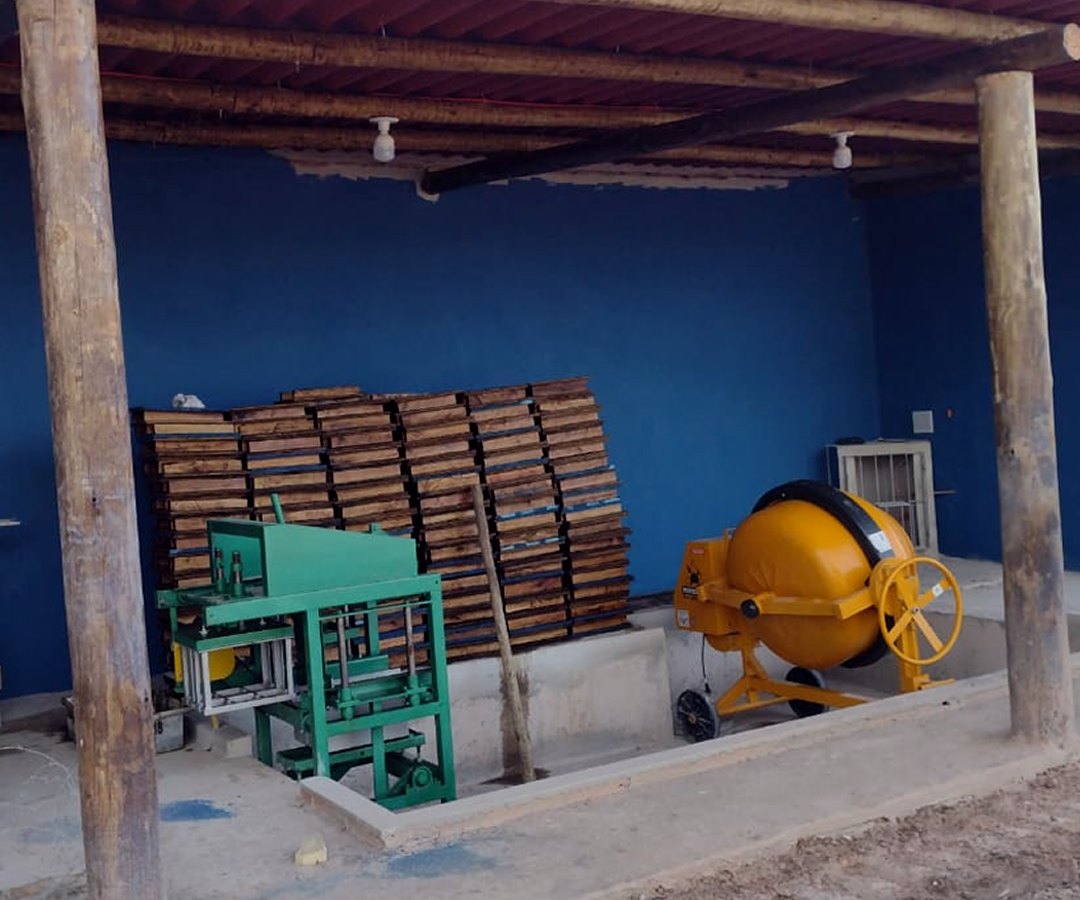 FABRICA DE BLOCOS EM MAROBA - ES