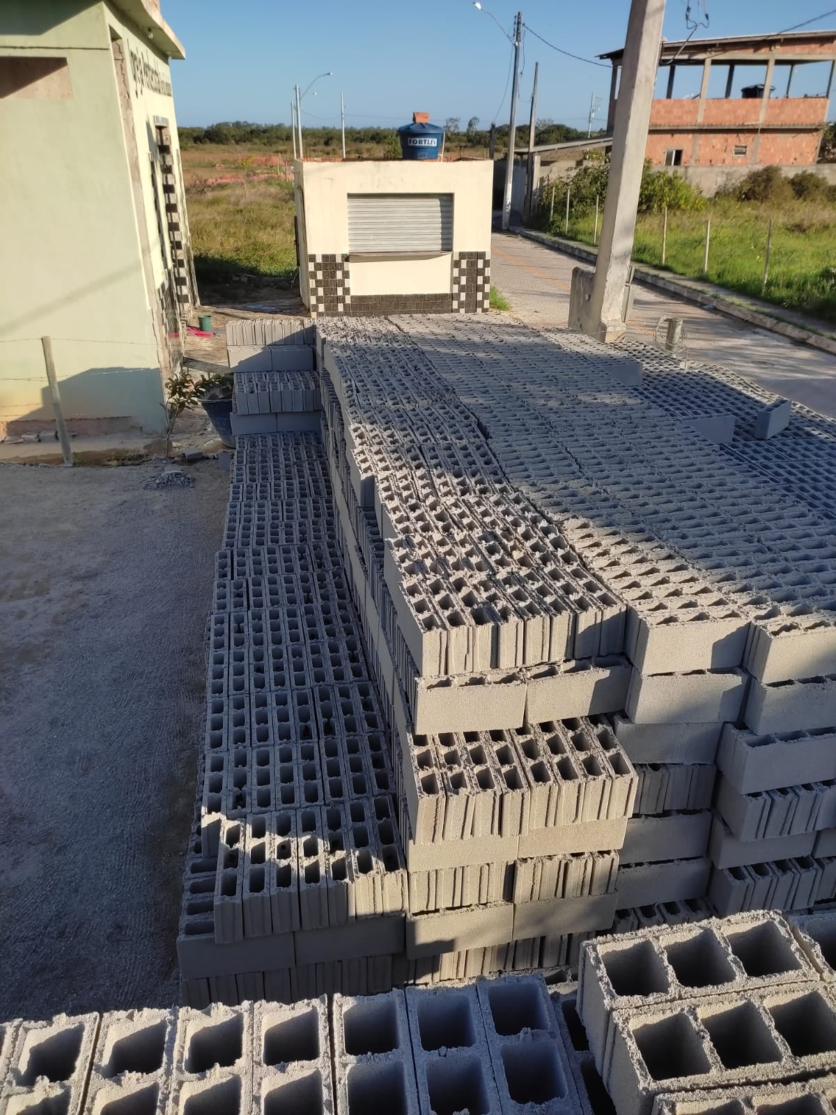 FABRICA DE BLOCOS EM MAROBA - ES