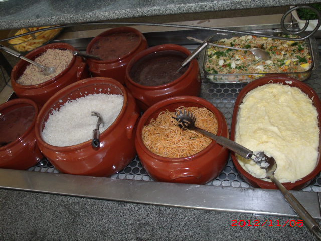 RESTAURANTE SABORES DO ALPHAVILLE EM CAMPOS DOS GOYTACAZES 