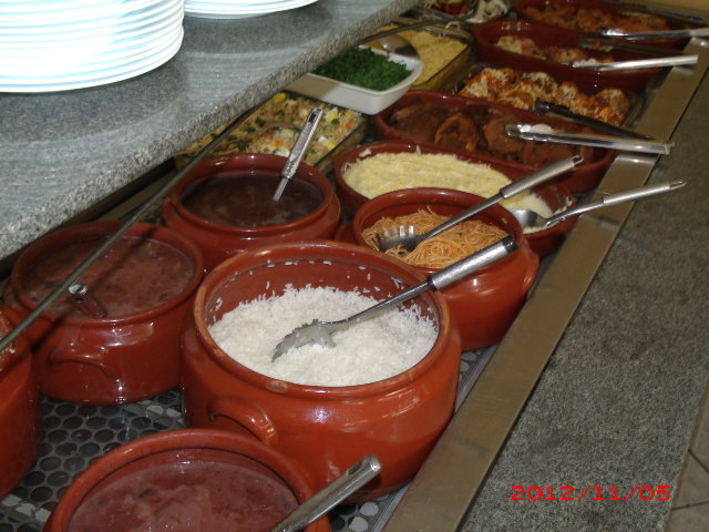 RESTAURANTE SABORES DO ALPHAVILLE EM CAMPOS DOS GOYTACAZES 