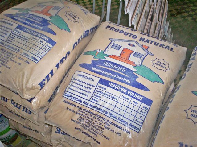 C L MATERIAIS DE CONSTRUÇÃO E PISCINA EM TRÊS RIOS