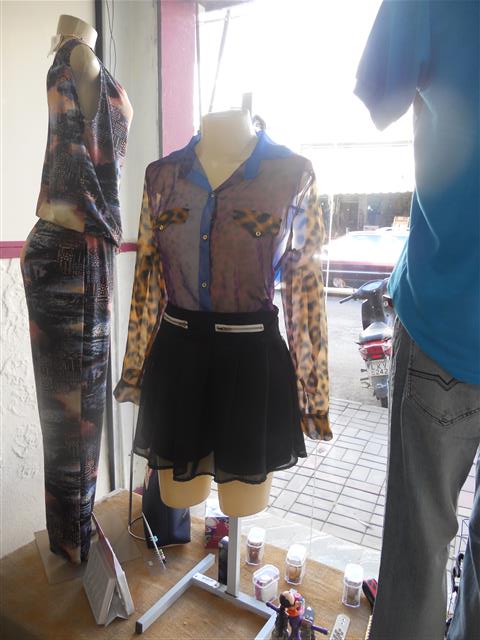 MODA FEMININA E MASCULINA EM PATY DO ALFERES - QUESTÃO DE ESTILO