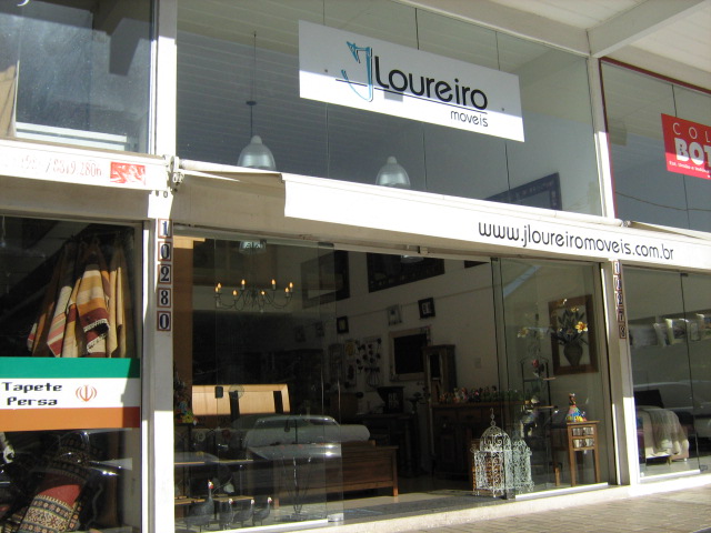 MOVEIS DE QUARTO DE MADEIRA EM ITAIPAVA