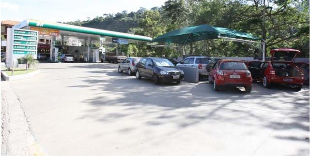 POSTO EJM BR EM ITAIPAVA - POSTO BR PETROBRAS