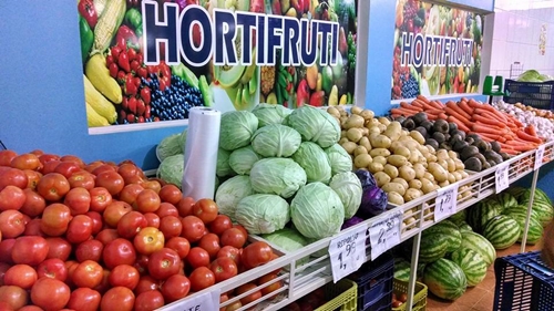 SUPER MERCADO EM RIO MARIA