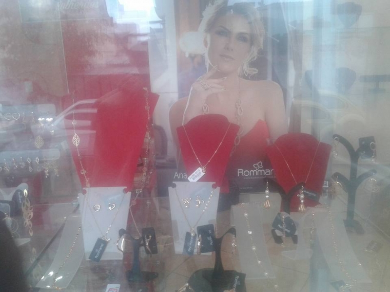 JOIAS FOLHEADAS ROMMANEL NO LOTE 15 BELFORD ROXO - AMMI FOLHEADOS
