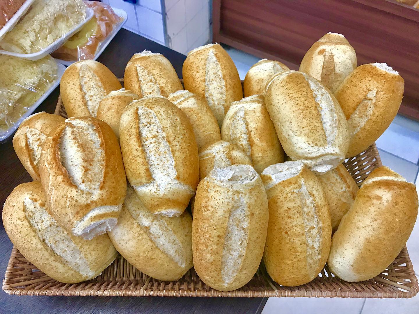 PADARIA E CONFEITARIA EM PETRÓPOLIS - RJ