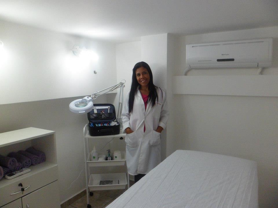 ESTETICISTA HOME CARE NO LEBLON