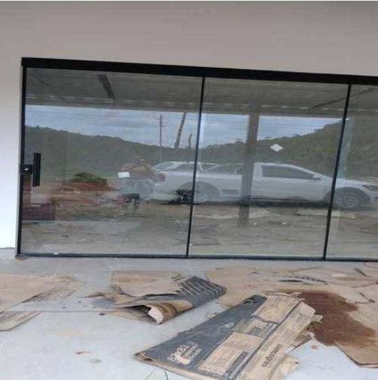 VIDRAÇARIA E SERRALHERIA EM JUIZ DE FORA-MG