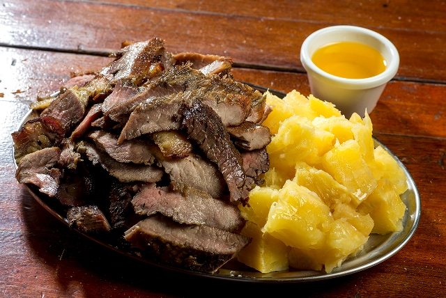 CARNE DE SOL RESTAURANTE BAR CHOPPERIA FEIJOADA JOGOS BRASILEIRAO UFC GUARÁ BRASILIA DF