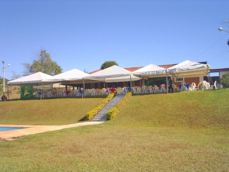 ALUGUEL DE TENDAS EM MOGI MIRIM