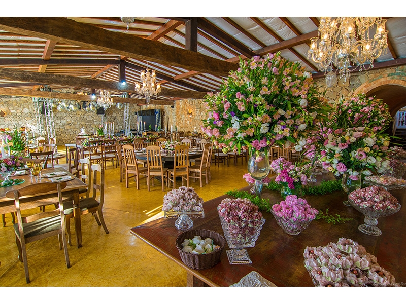 ESPAÇO PARA FESTAS DE CASAMENTOS EM TIRADENTES