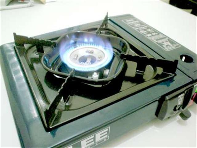 CONSERTO DE MAQUINAS DE LAVAR GELADEIRA E FOGOES NO BINGEN EM PETROPOLIS - CHAMA AZUL - RJ