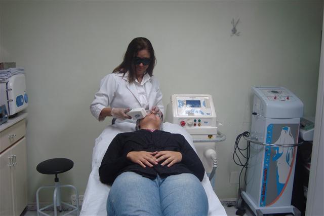 DERMATOLOGIA ESTETICA MEDICA EM PETROPOLIS