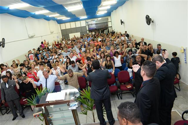 ASSEMBLÉIA DE DEUS NOVIDADE DE VIDA EM SANTO ANDRÉ - WPP 11 98451-1125