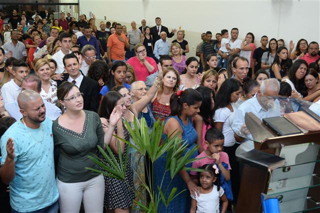 ASSEMBLÉIA DE DEUS NOVIDADE DE VIDA EM SANTO ANDRÉ - WPP 11 98451-1125