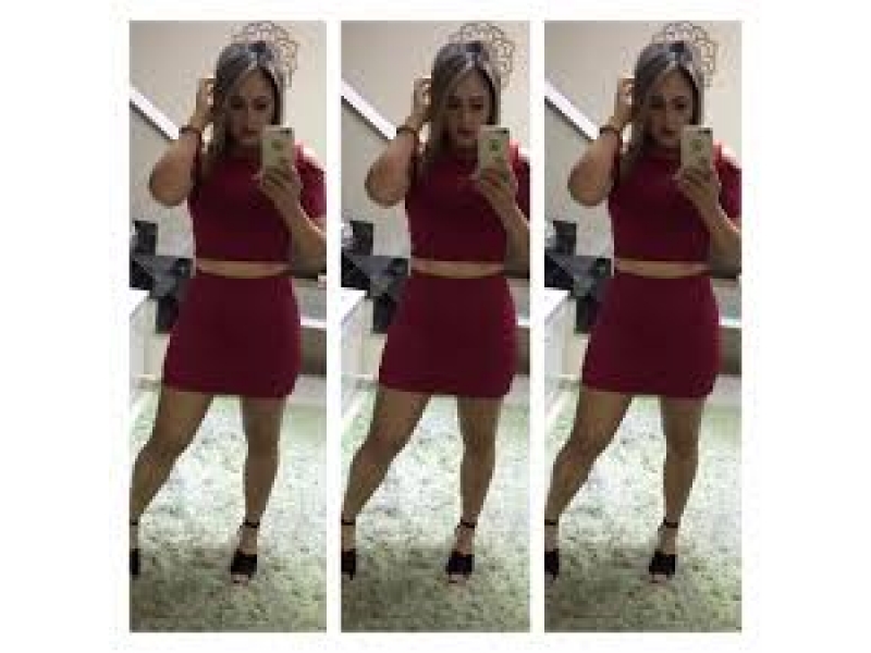 ROUPA FEMININA NA RUA USHIKICHI KAMIYA NO JARDIM FONTALIS EM SÃO PAULO