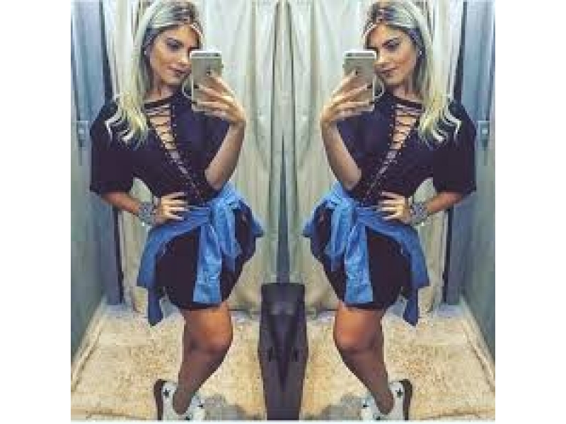 ROUPA FEMININA NA RUA USHIKICHI KAMIYA NO JARDIM FONTALIS EM SÃO PAULO