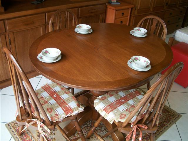 MÓVEIS E DECORAÇÕES EM ITAIPAVA - NOVA ITAIPAVA - RJ