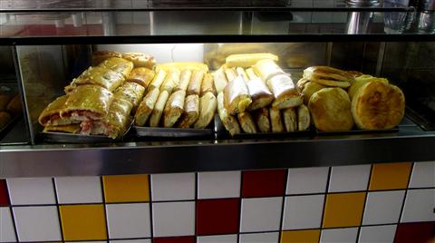 SALGADO REFEICOES E LANCHES EM PETROPOLIS MOLEQUE LANCHES