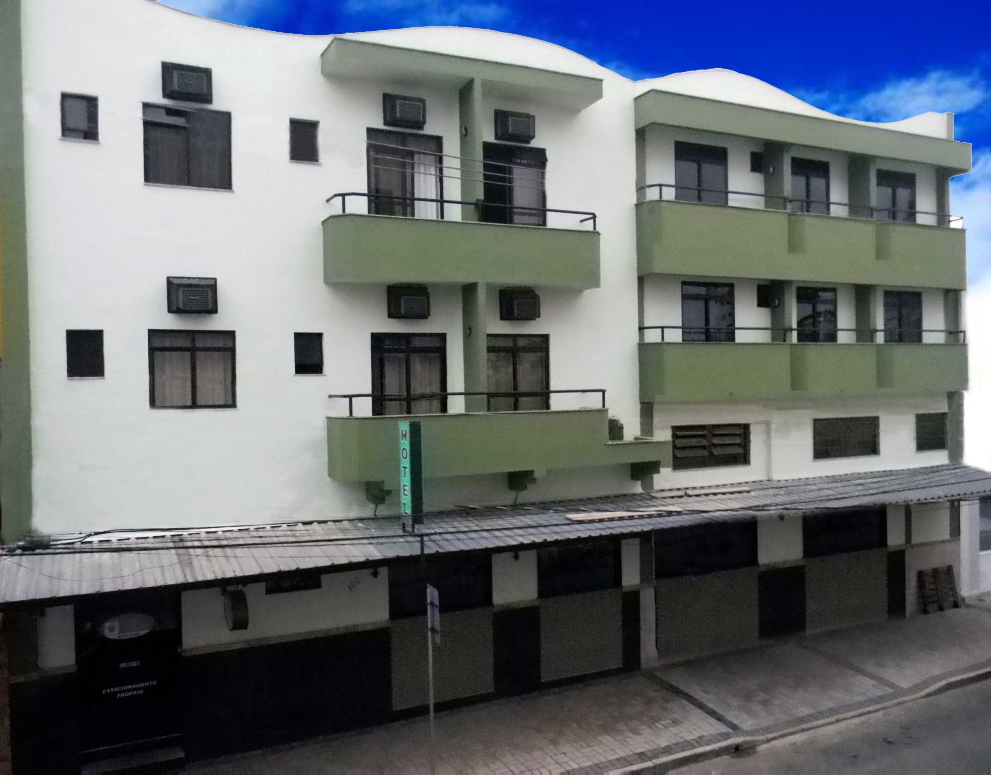 HOTEL EM TRÊS RIOS - RJ