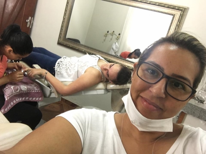 DESIGN SOBRANCELHAS EM TUCUMA 