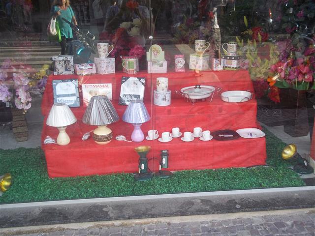 UTILIDADES PARA O LAR EM RIO BONITO - LAR & CIA - RJ