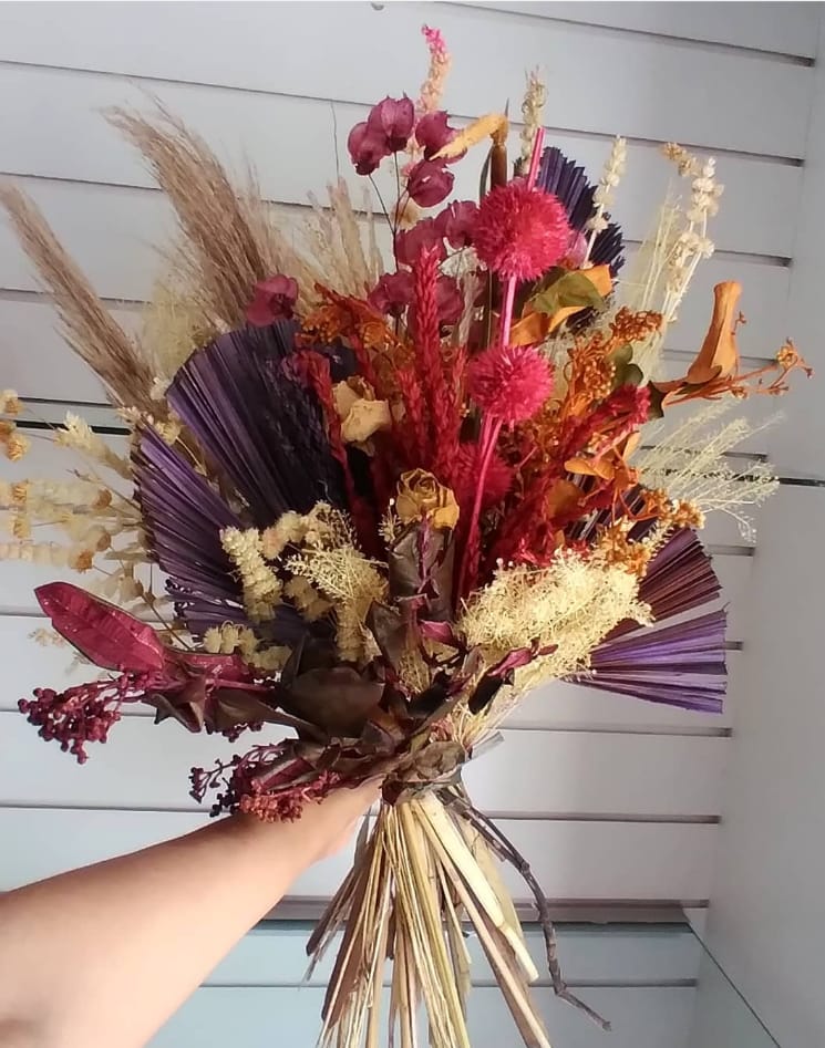 ENTREGA DE FLORES EM CACHOEIRO DE ITAPEMIRIM - ES