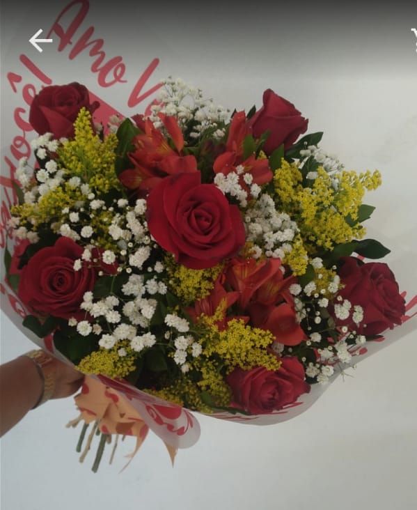 ENTREGA DE FLORES EM CACHOEIRO DE ITAPEMIRIM - ES