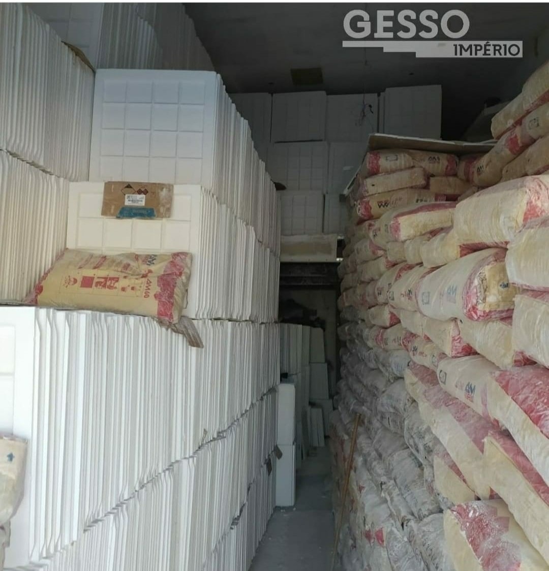 REBAIXAMENTO DE GESSO NO RECREIO DOS BANDEIRANTES 