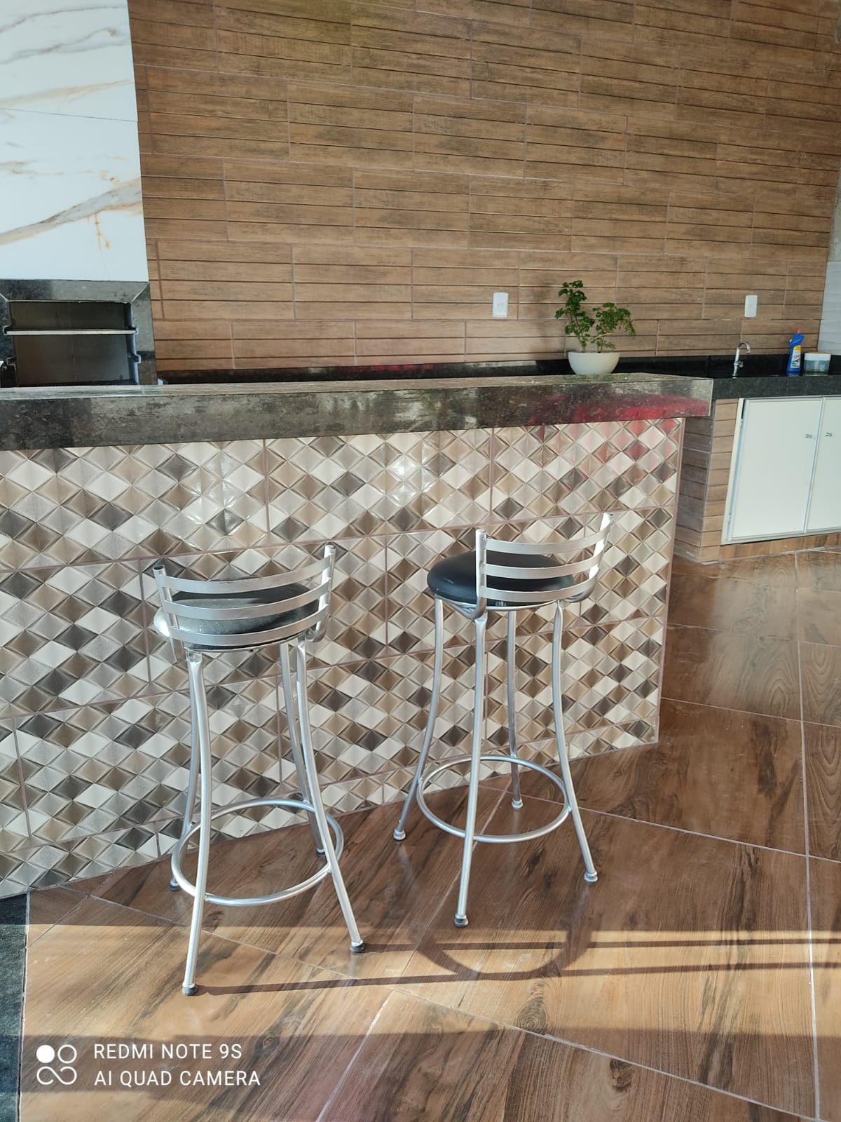 ALUGUEL DE SITIO EM REVES DO BELÉM - MG