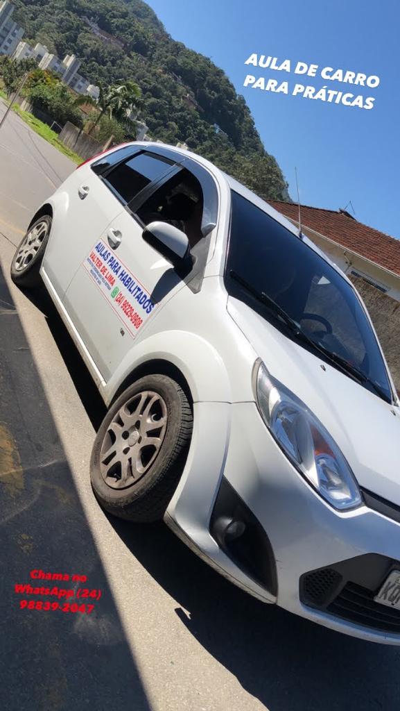AULA DE CARRO PARA HABILITADOS EM ITAIPAVA