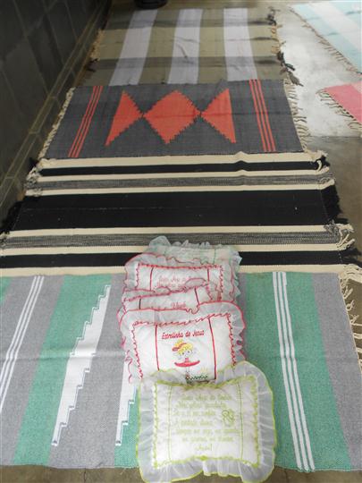 TAPETES E ARRANJOS EM TRÊS RIOS - DecorArt