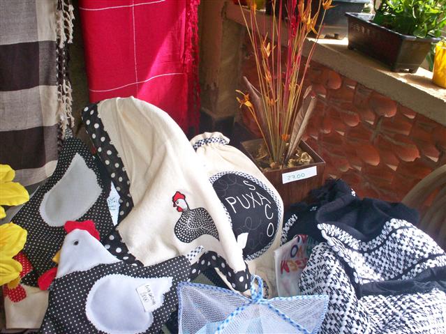 TAPETES E ARRANJOS EM TRÊS RIOS - DecorArt