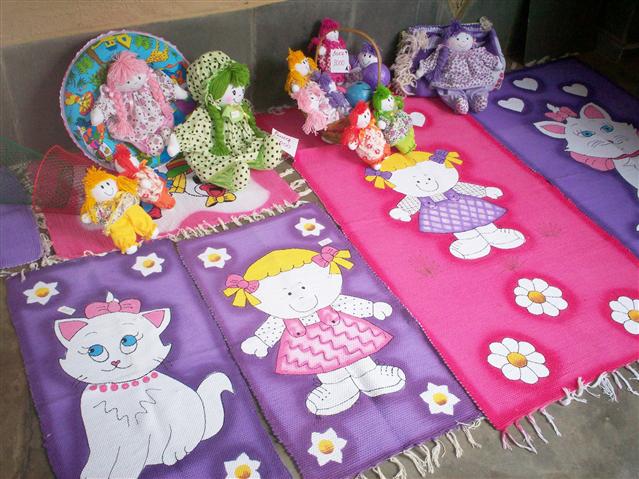 TAPETES E ARRANJOS EM TRÊS RIOS - DecorArt