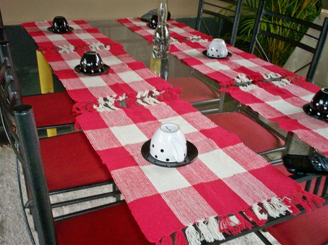 TAPETES E ARRANJOS EM TRÊS RIOS - DecorArt