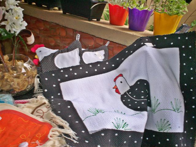 TAPETES E ARRANJOS EM TRÊS RIOS - DecorArt