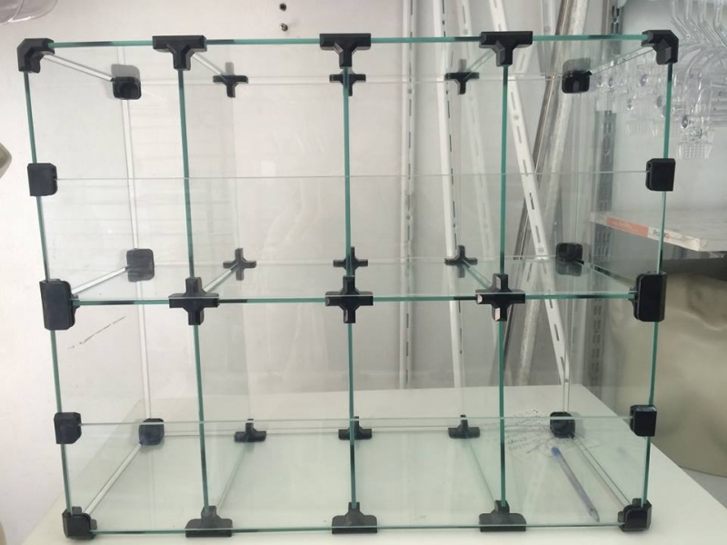 EQUIPAMENTOS PARA LOJAS EM PETRÓPOLIS - RJ