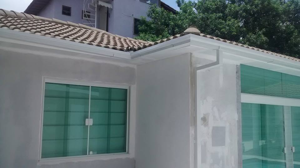 CALHAS PARA TELHADO EM PONTA NEGRA - RJ
