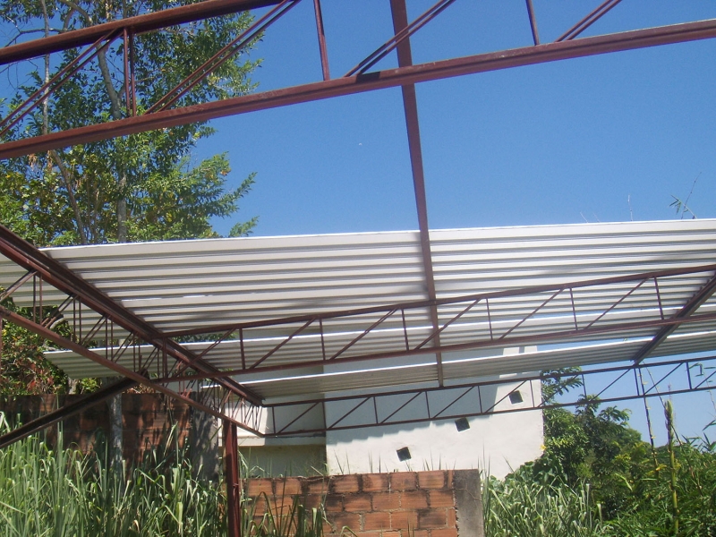 TELHADOS METÁLICOS EM TRÊS RIOS - RJ