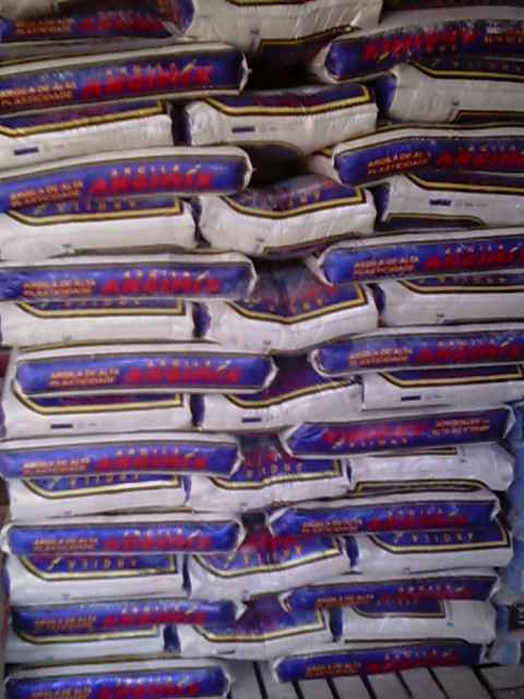 PRECISA MATERIAL PARA CONSTRUCAO EM CAMPOS DOS GOYTACAZES