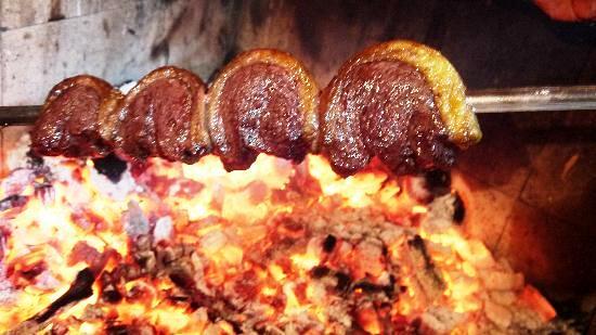 RESTAURANTE E CHURRASCARIA EM TRES RIOS