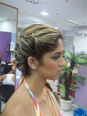 SALÃO DE BELEZA EM PIABETÁ