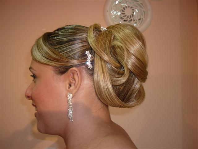 SALÃO DE BELEZA EM PIABETÁ