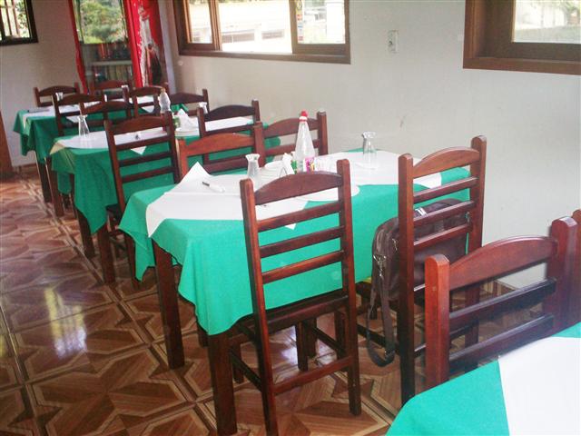 RESTAURANTE  PIZZARIA EM PETRÓPOLIS  - NEI-NIRA