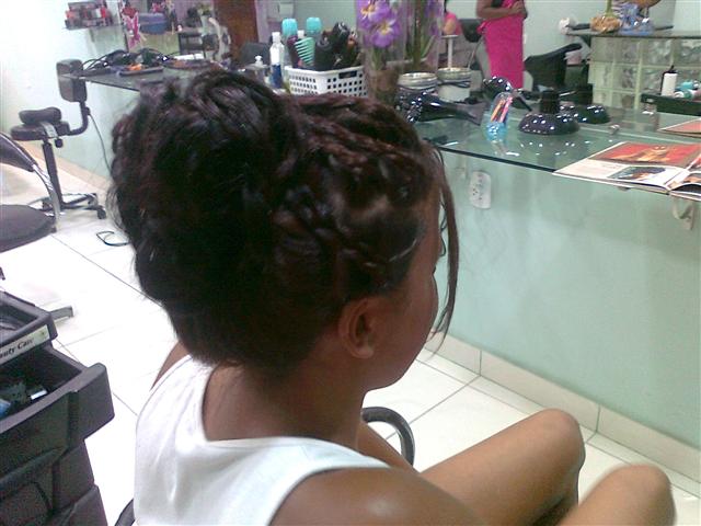 SALAO DE BELEZA LIMPEZA DE PELE APLIQUE DE CABELO ESCOVA AZ EM XEREM DUQUE DE CAXIAS