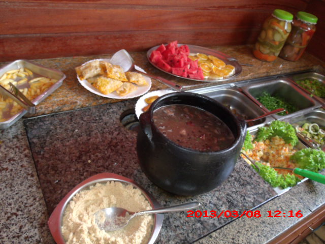 RESTAURANTE QUENTINHA EM CAMPOS DOS GOYTACAZES - SABOR DE MINAS